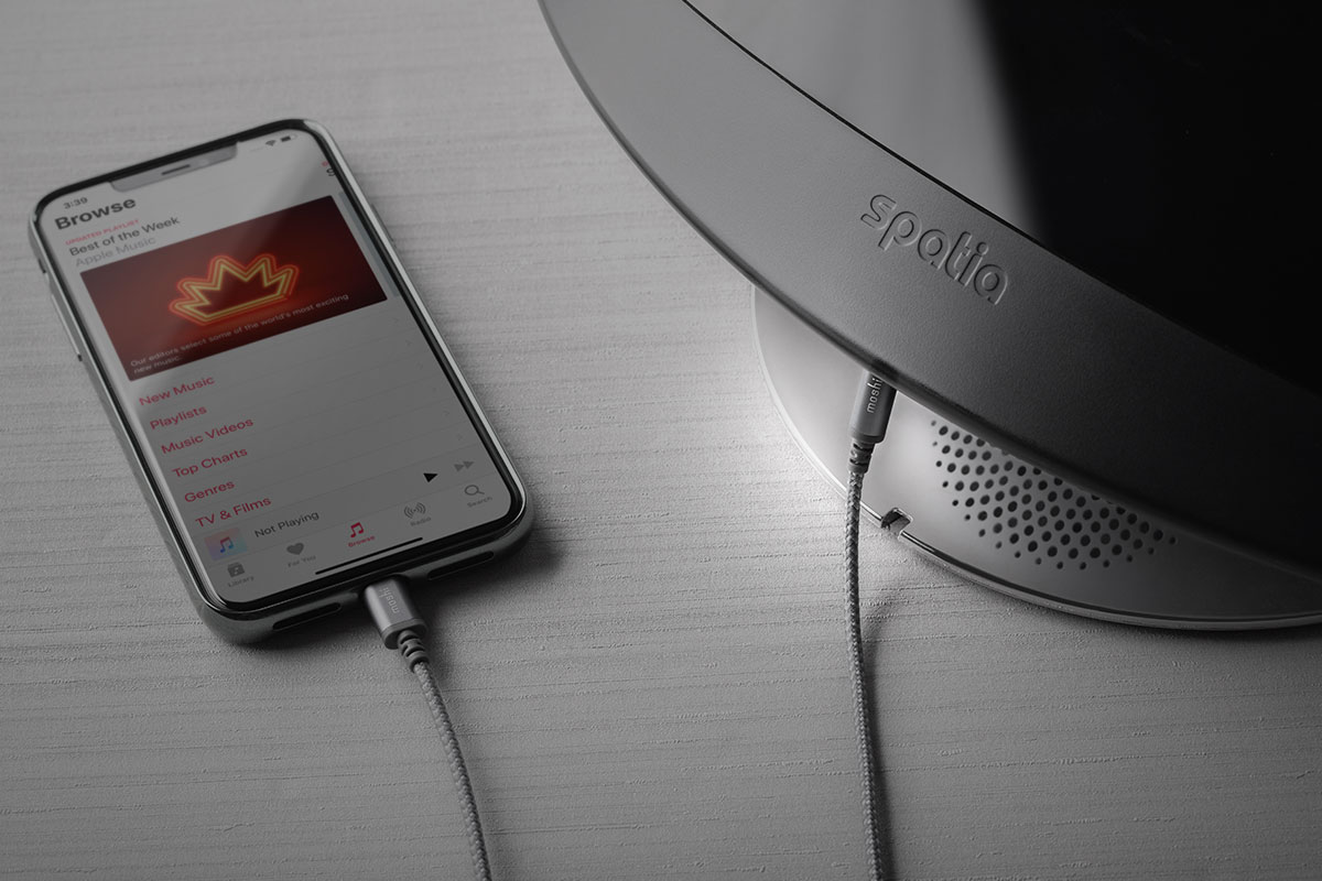 Vermeiden Sie mit diesem Kabel Kopfschmerzen bei der Bluetooth-Kopplung. Sie und Ihre Freunde können sich anschließen, um sofort Musik abzuspielen.