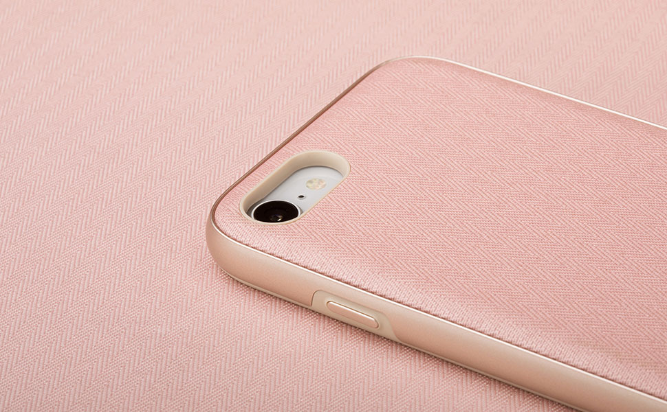 Available in three unique colors, Vesta’s classic textured finish is the perfect complement to any wardrobe.