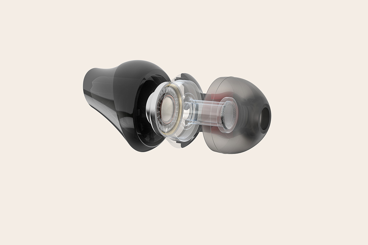 Keramo comes with six sets of hybrid silicone eartips to help you get the best possible seal between the ear tip and your ear canal and achieve maximum noise isolation.
