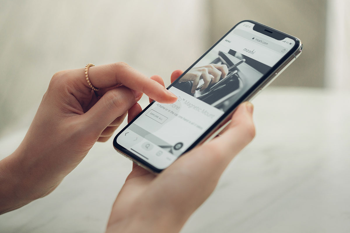 Passt perfekt auf den gekrümmten Bildschirm Ihres Telefons, um einen formschlüssigen Schutz zu bieten, der Ihren Bildschirm vollständig abdeckt.