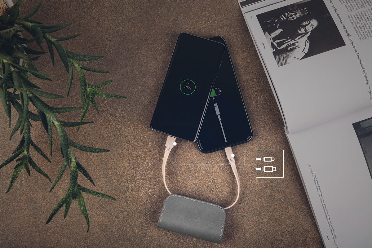 With cables built into the battery, you're always prepared to power up wherever you go.