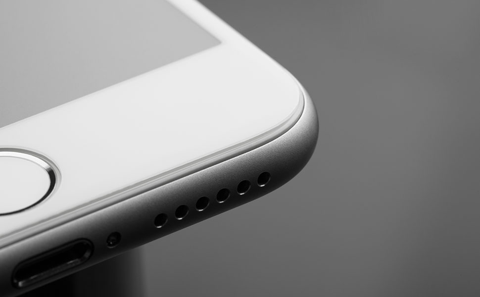 Protégez votre téléphone des éraflures et des souillures
