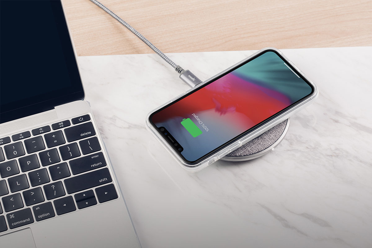 Zum kabellosen Laden unterwegs empfehlen wir das Otto Q als Bestandteil unserer eleganten Serie Q Wireless Charging Series.