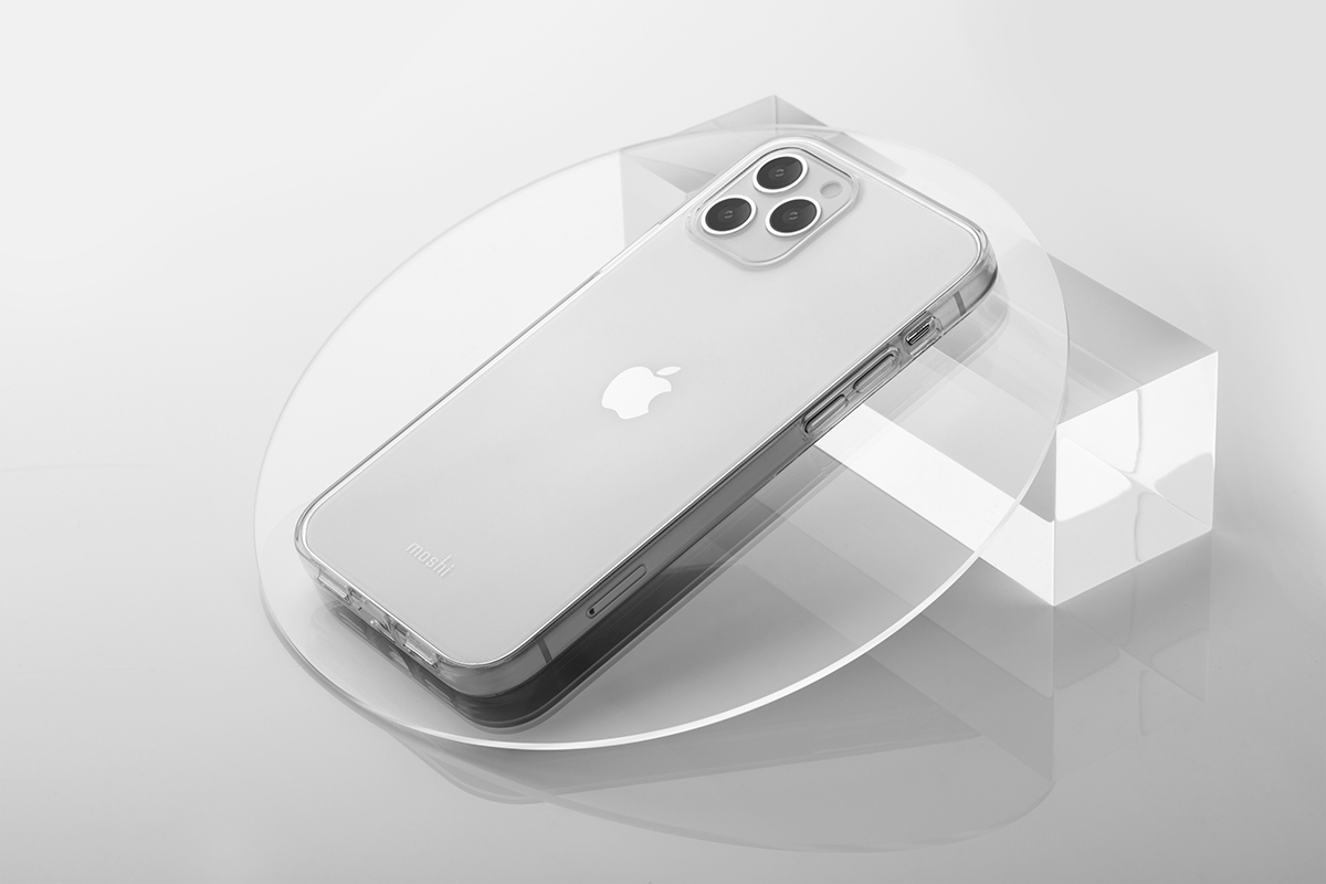 ケースの裏側は透明なのでiPhone本来のの洗練されたデザインを最大限に生かしながらAppleのロゴもキープすることができます。MicroGrid™テクノロジーでウォーターマークや紫外線による変色を防ぎます。