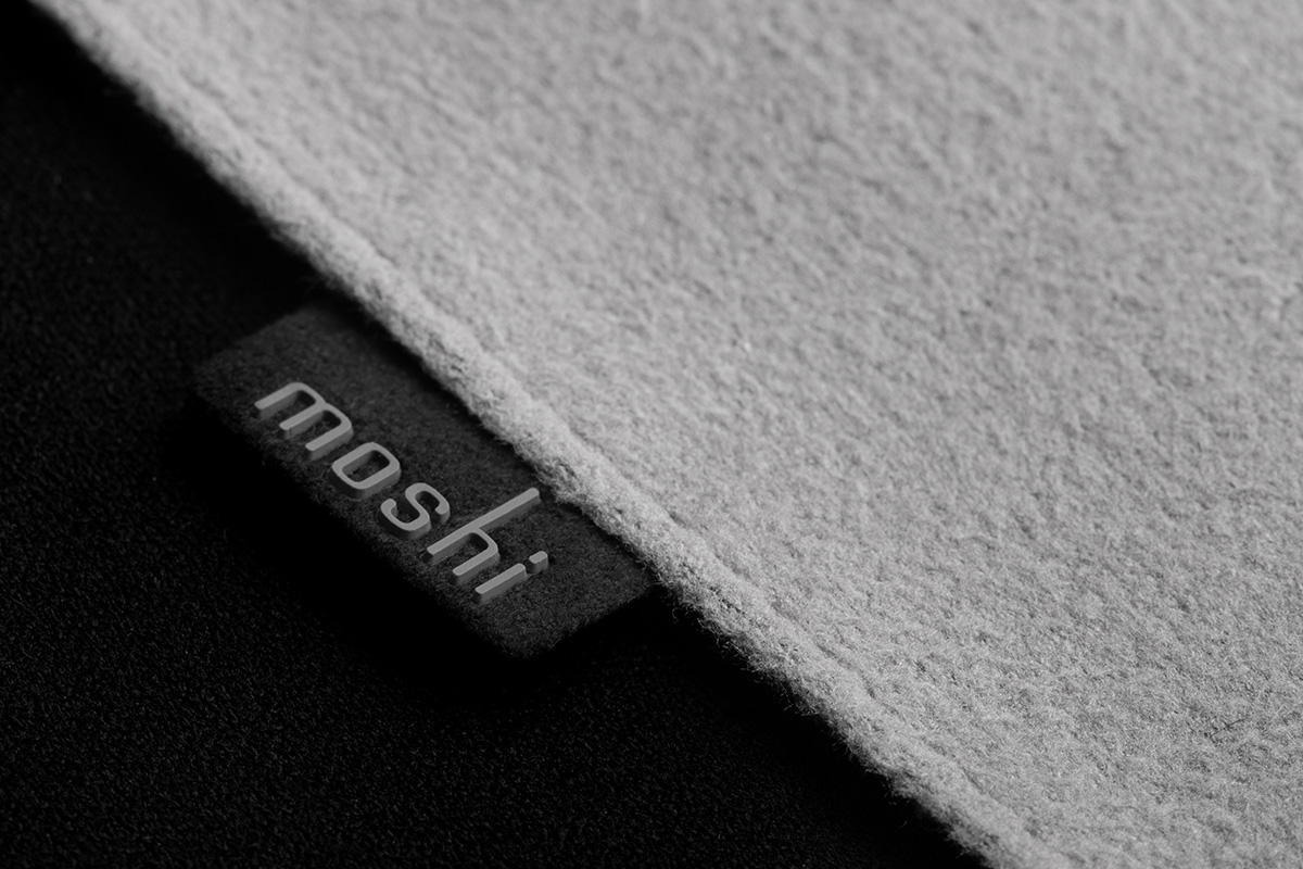 Le matériau Terahedron exclusif de Moshi est conçu pour nettoyer efficacement les taches et les empreintes digitales avec juste un léger jet d'eau.