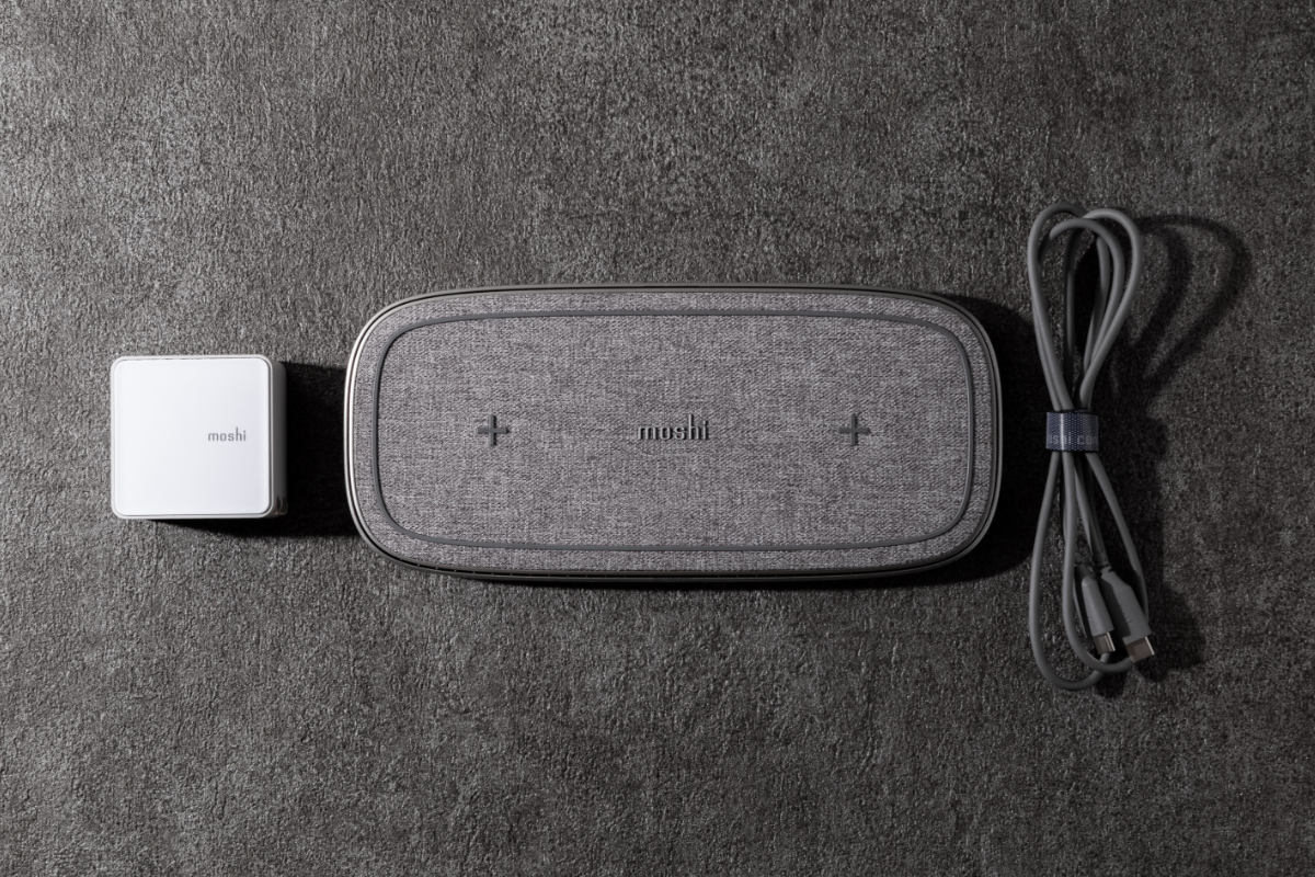 Les deux modules Q-coil™ de Sette Q prennent tous deux en charge le dernier protocole Qi EPP pour une recharge sans fil encore plus rapide. Chaque module est capable de fournir jusqu'à 15 W de puissance de charge aux appareils compatibles pour une recharge rapide sans aucun souci. Utilisez l'adaptateur secteur inclus pour une charge sans fil simultanée de deux appareils de 15 W chacun.