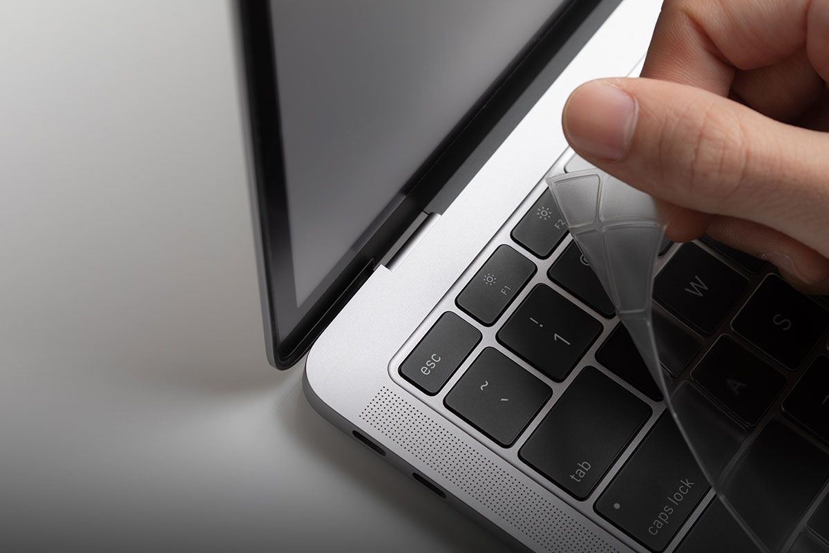 À 0,1 mm de finesse, il représente un cinquième de l’épaisseur des protections en silicone.