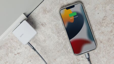 View larger image of: Qubit USB-C Charger (45 W) -2-thumbnail