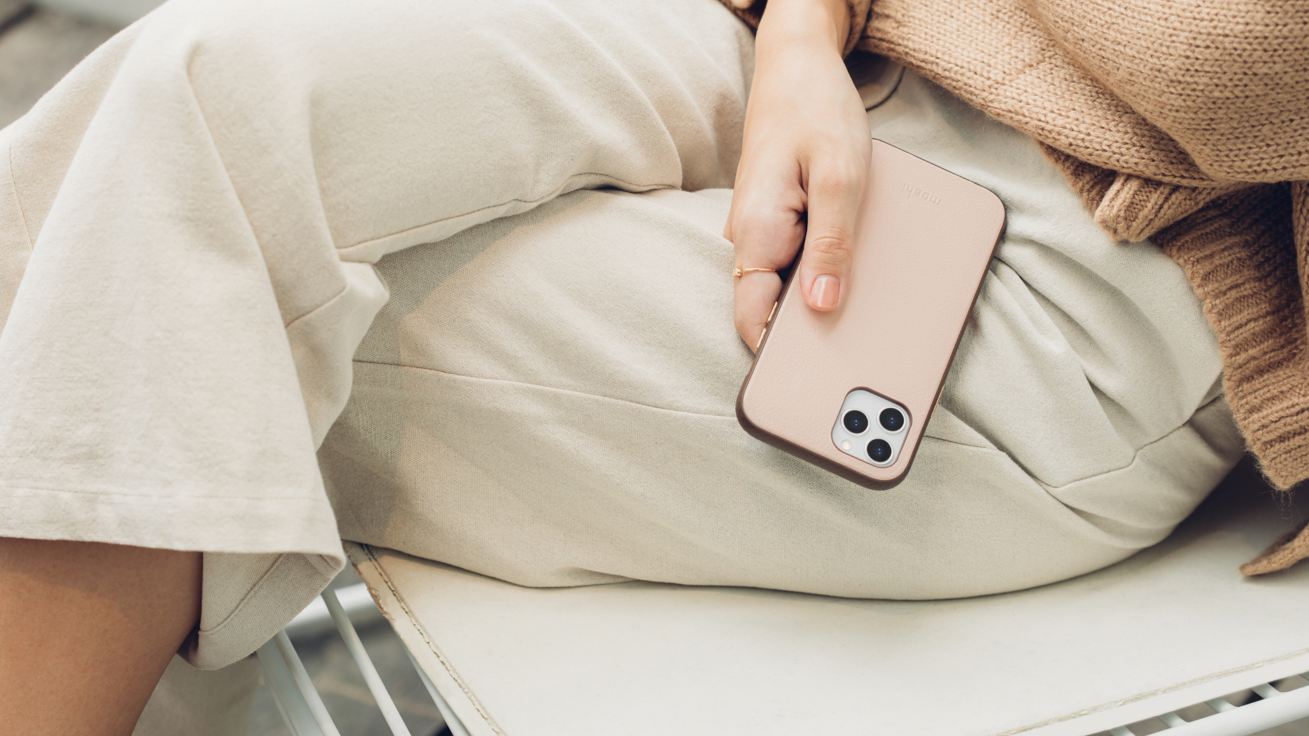 Overture Case with Detachable Magnetic Wallet (SnapTo™) | Moshi