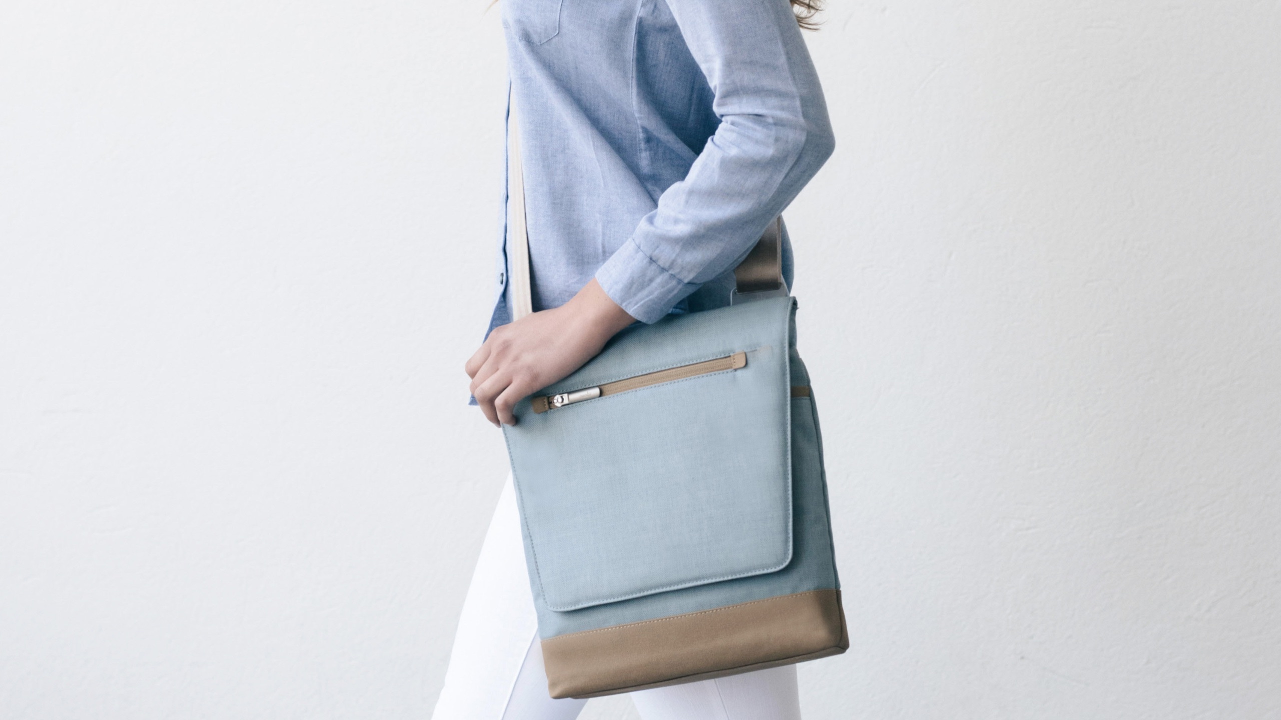 Aerio Lite Laptop Messenger Bag-image