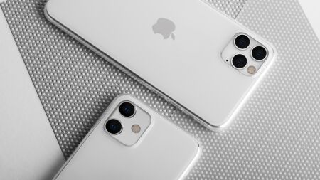 View larger image of: SuperSkin Thin Case-1-thumbnail
