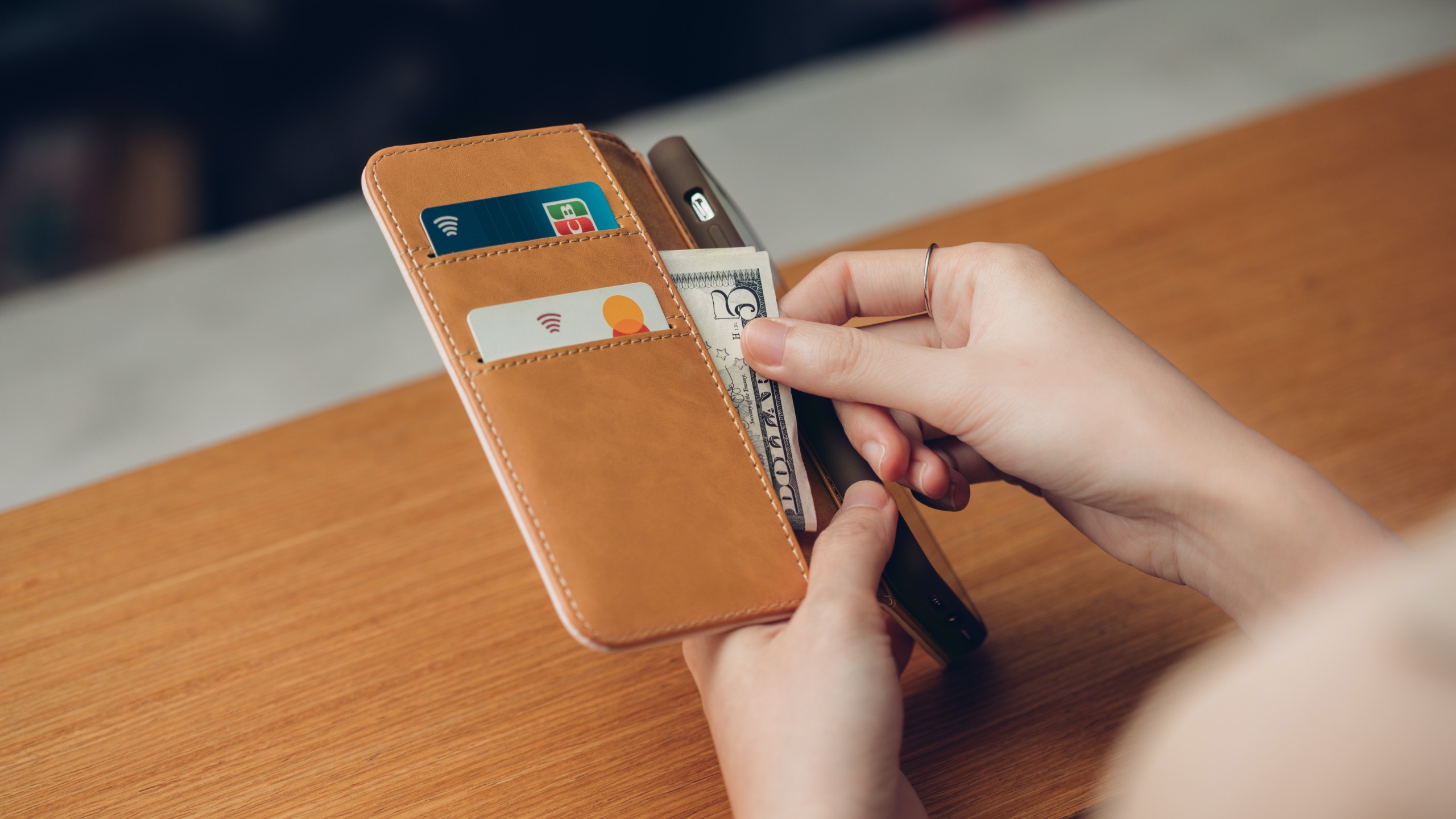 Overture Case with Detachable Magnetic Wallet-image