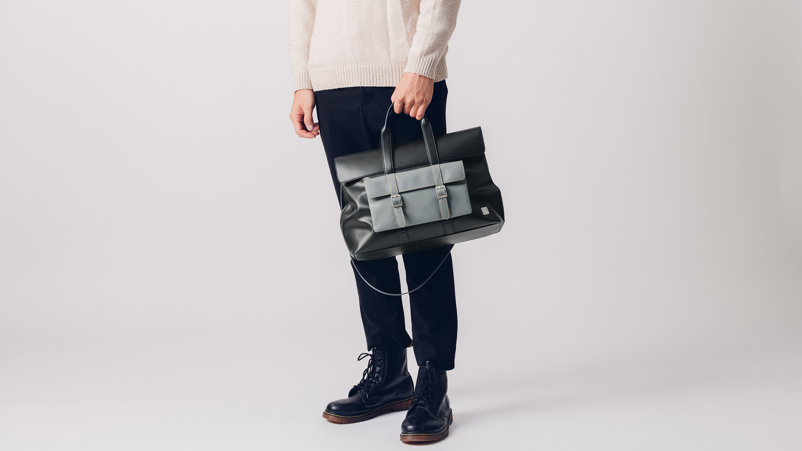 Treya Clutch Crossbody-image