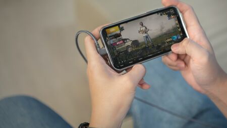 View larger image of: Integra™ USB-C to Lightning
Cable with 90-degree Connector 5 ft (1.5 m)-1-thumbnail