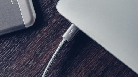 View larger image of: Integra™ USB-C Charge Cable 6.6 ft (2 m)-1-thumbnail