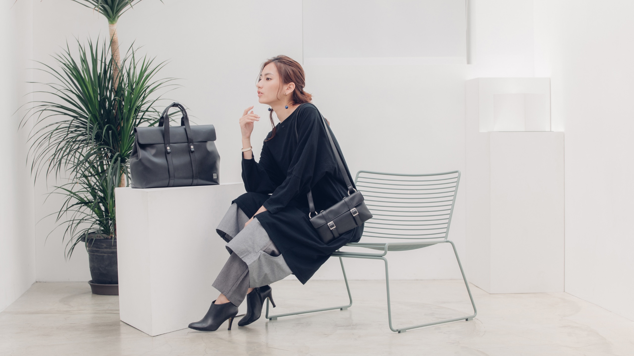 Treya Lite Convertible Satchel/Backpack | Moshi Express