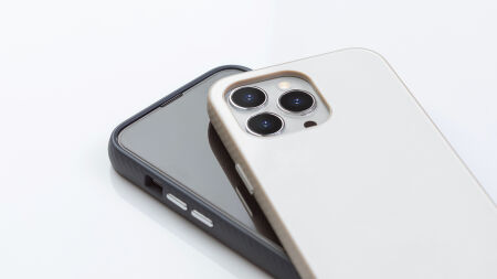 View larger image of: iGlaze Slim Hardshell Case-1-thumbnail